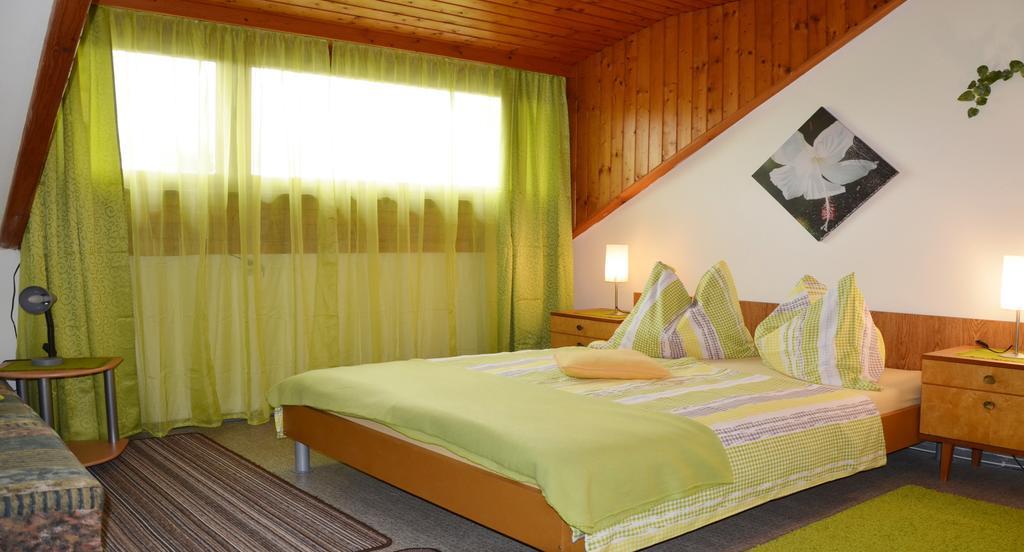 Gasthof-Pension Karawankenblick Pörtschach am Wörthersee Dış mekan fotoğraf